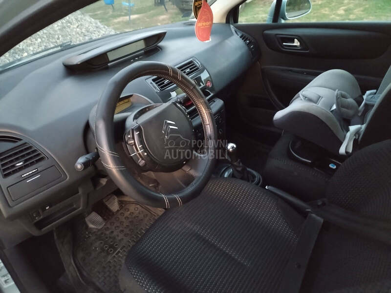 Citroen C4 