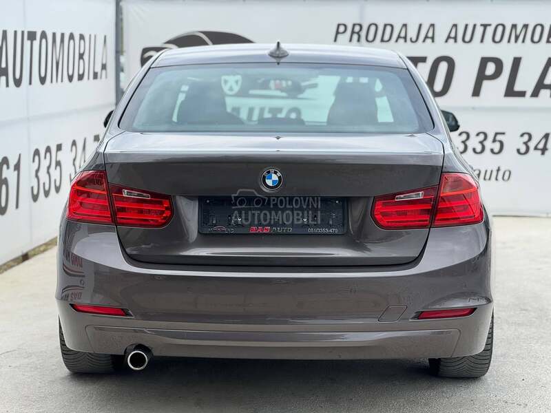 BMW 320 