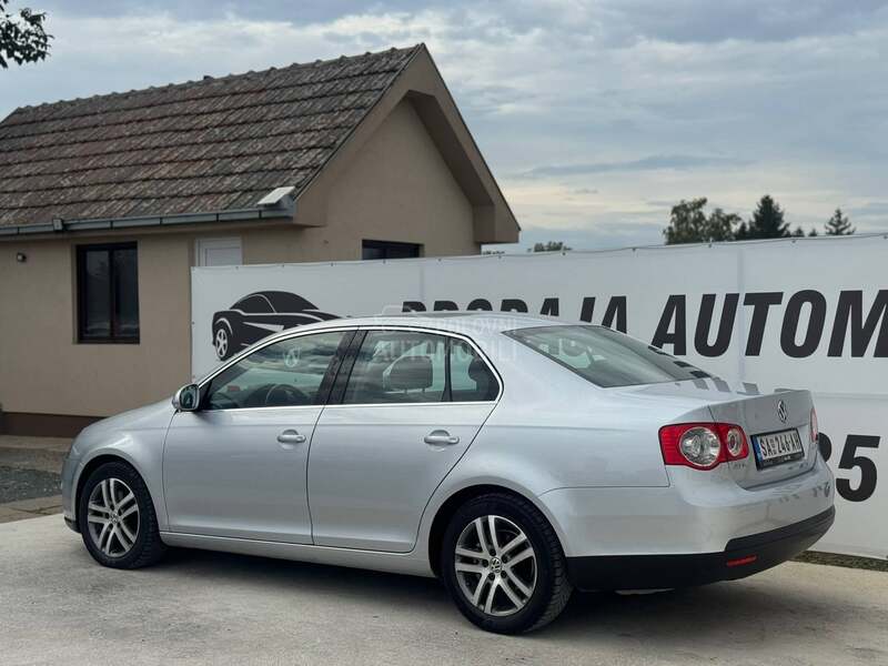 Volkswagen Jetta 