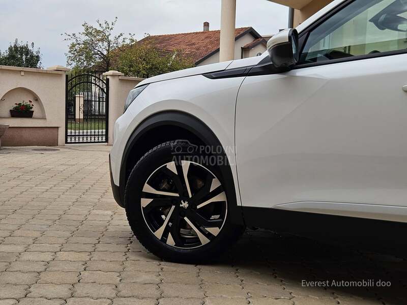 Peugeot 2008 1.5HDi/ALLURE/