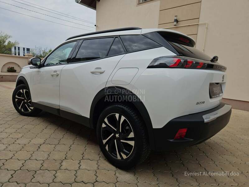 Peugeot 2008 1.5HDi/ALLURE/