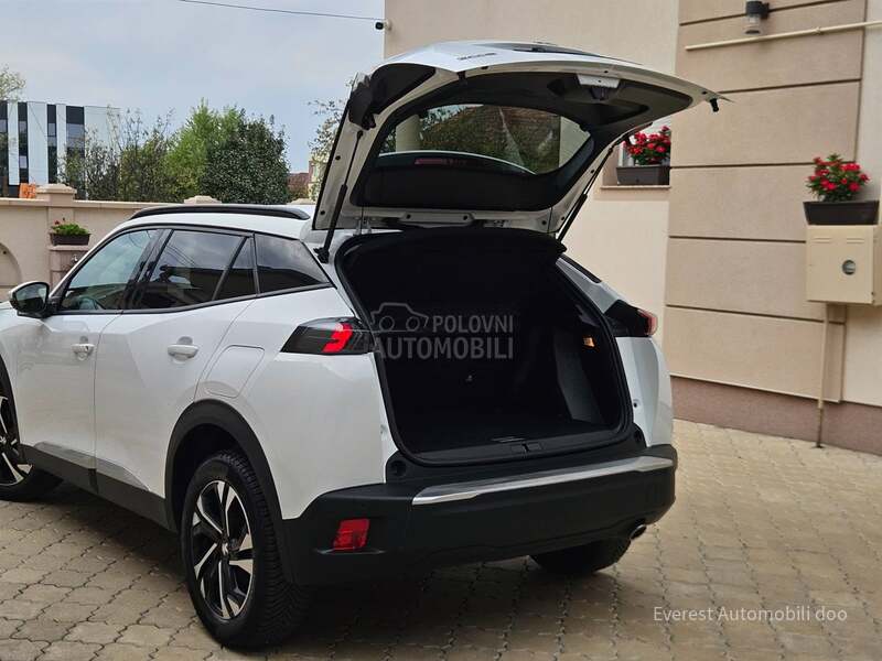 Peugeot 2008 1.5HDi/ALLURE/