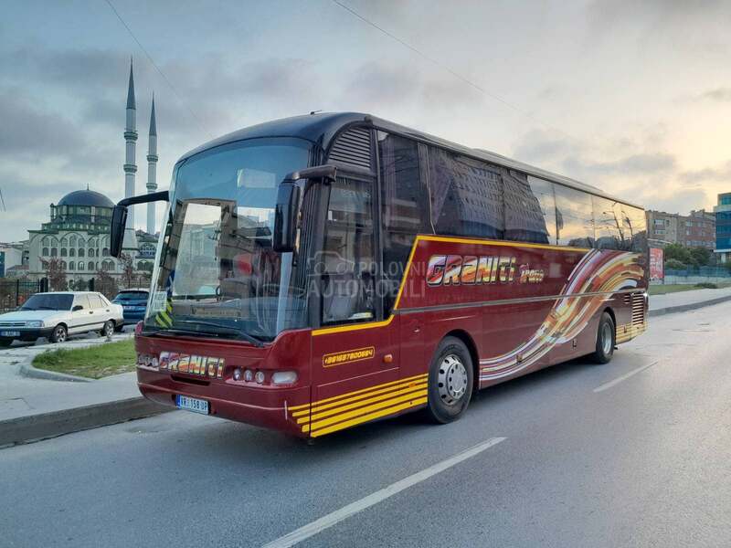 Neoplan 316SHD