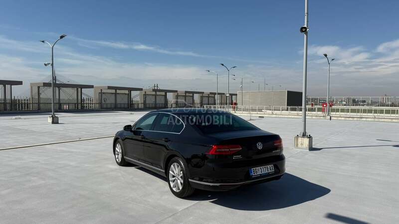 Volkswagen Passat B8 2.0 DSG HIGHLINE