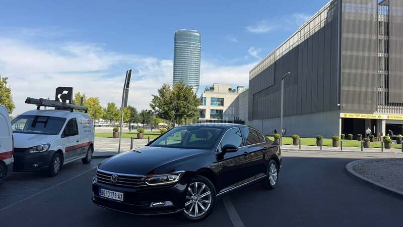 Volkswagen Passat B8 2.0 DSG HIGHLINE