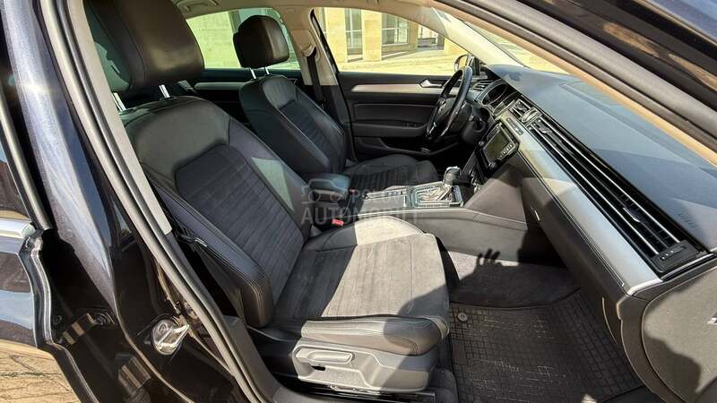 Volkswagen Passat B8 2.0 DSG HIGHLINE