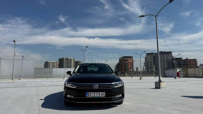 Volkswagen Passat B8 2.0 DSG HIGHLINE