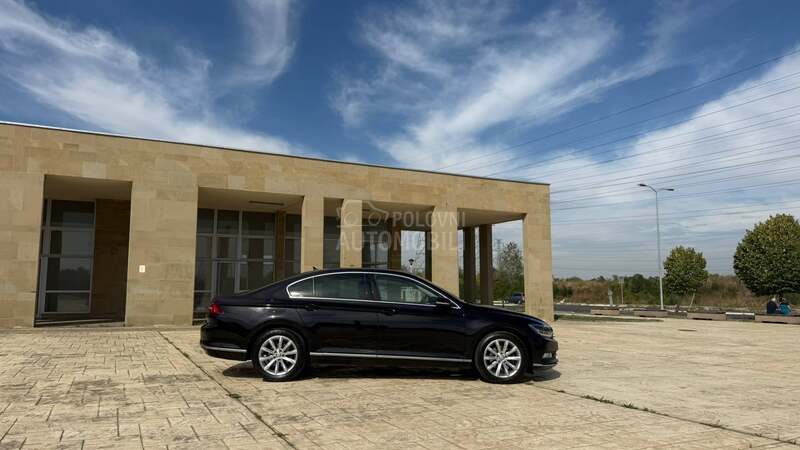 Volkswagen Passat B8 2.0 DSG HIGHLINE