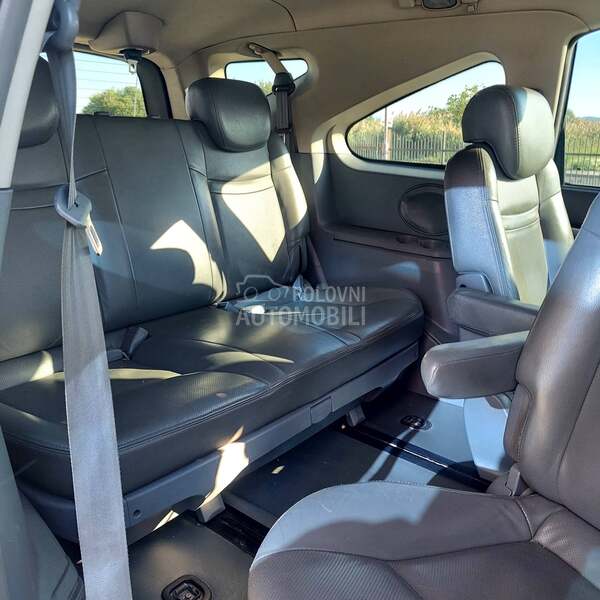 SsangYong Rodius 2.7 cdi