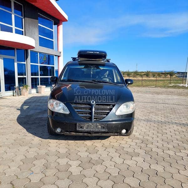 SsangYong Rodius 2.7 cdi