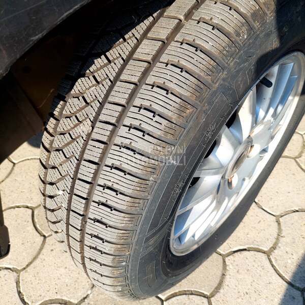 SsangYong Rodius 2.7 cdi