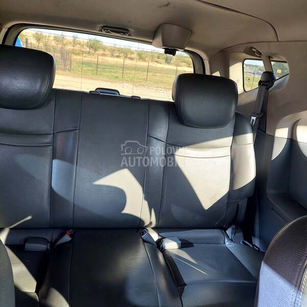 SsangYong Rodius 2.7 cdi