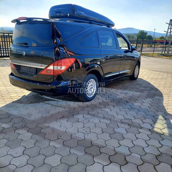 SsangYong Rodius 2.7 cdi