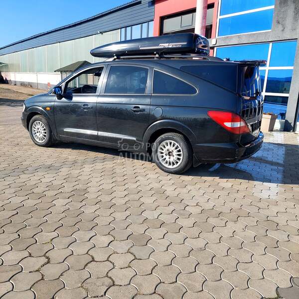 SsangYong Rodius 2.7 cdi