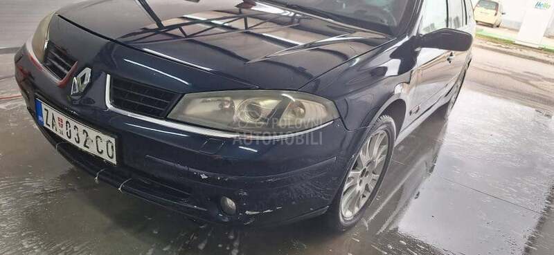 Renault Laguna 