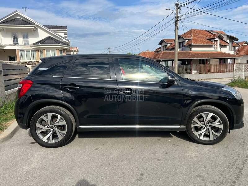 Citroen C4 Aircross nav/kam