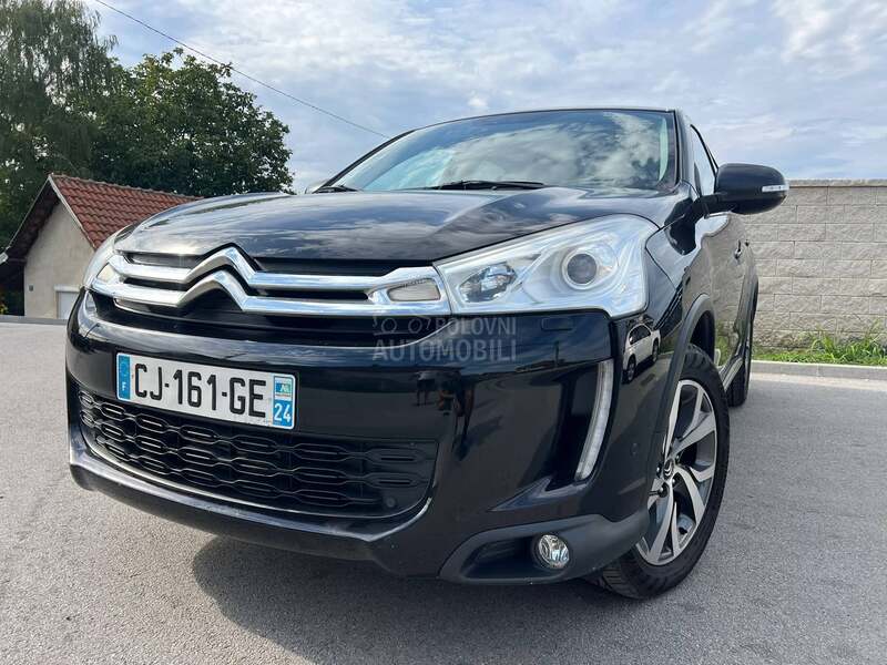 Citroen C4 Aircross nav/kam