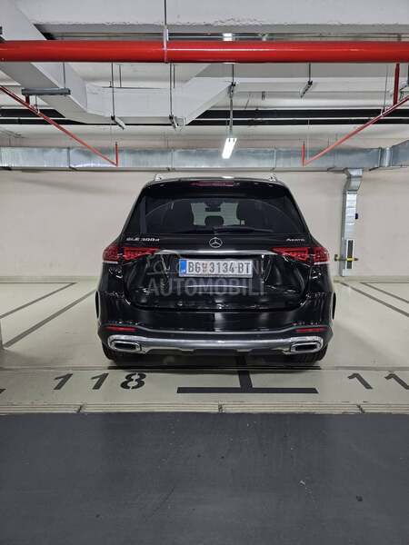 Mercedes Benz GLE 300 MHEV PREMIUM 4MATIC
