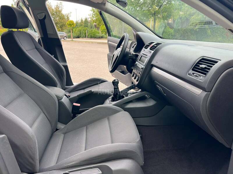 Volkswagen Golf 5 2.0TDI 4MOTION