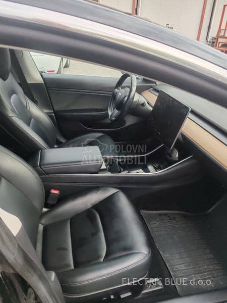 Tesla Model 3 Long Range