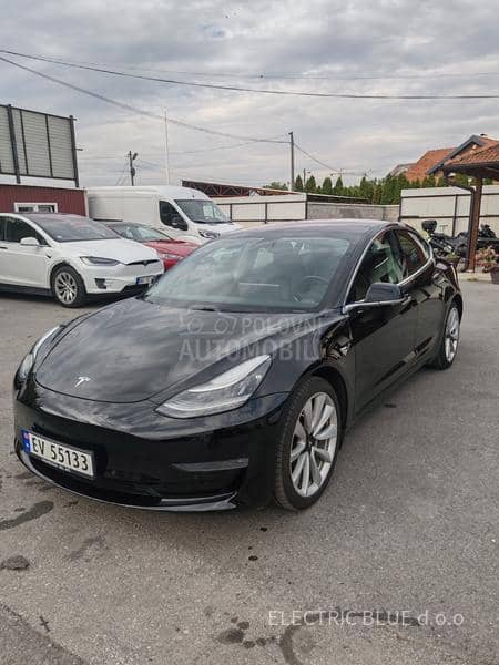 Tesla Model 3 Long Range