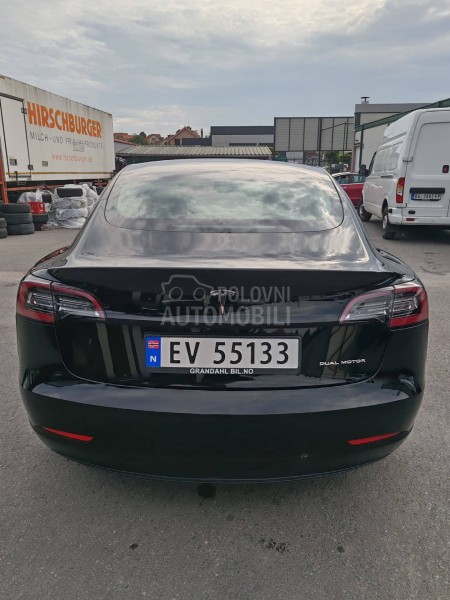 Tesla Model 3 Long Range