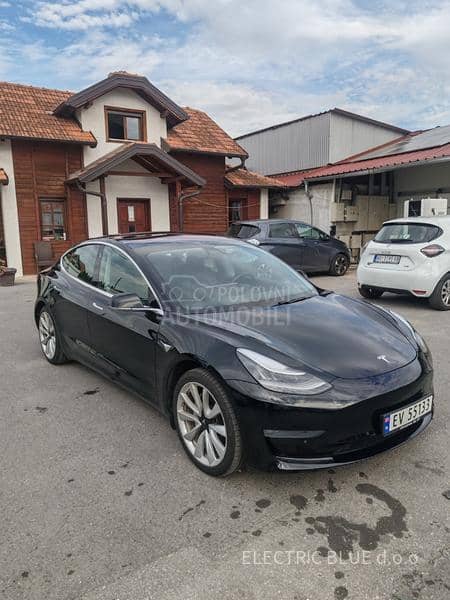 Tesla Model 3 Long Range