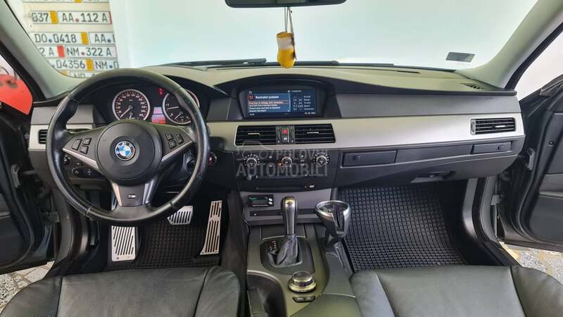 BMW 525 