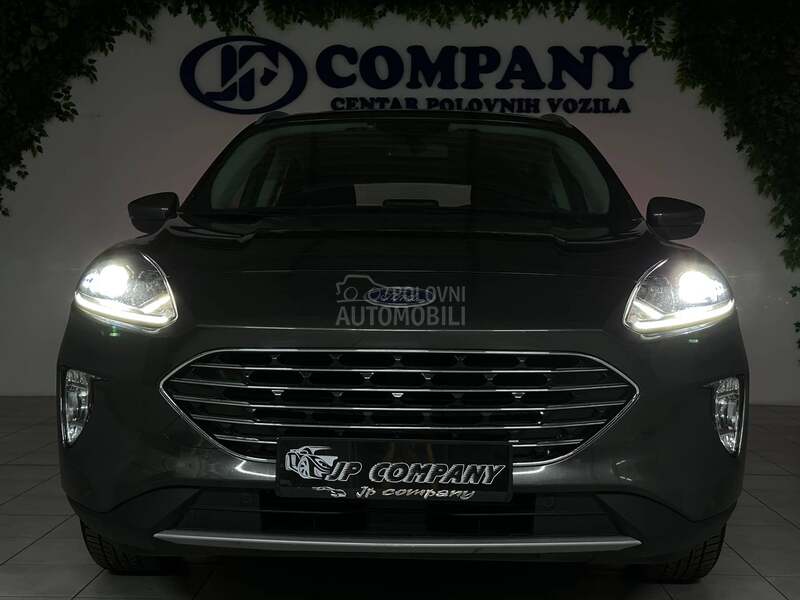 Ford Kuga 1.5 TDCI TITAN AUT