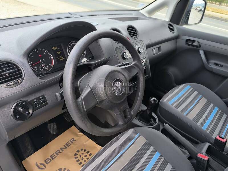 Volkswagen Caddy Maxi 1.6 TDI 5 SED N1