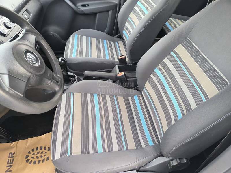 Volkswagen Caddy Maxi 1.6 TDI 5 SED N1