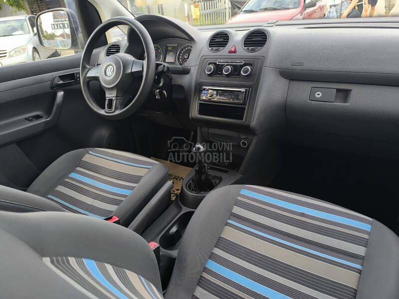 Volkswagen Caddy Maxi 1.6 TDI 5 SED N1