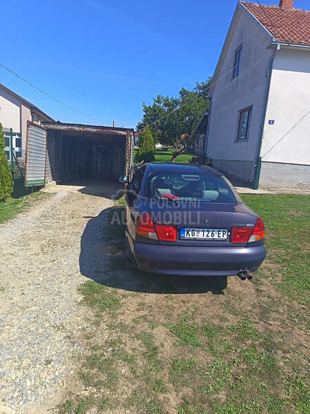 Mitsubishi Carisma dobar auto