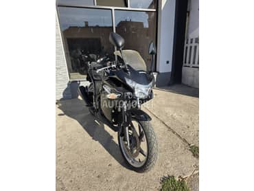 Honda cbr 250 r