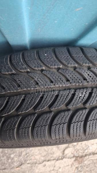 Sava 185/65 R15 Zimska