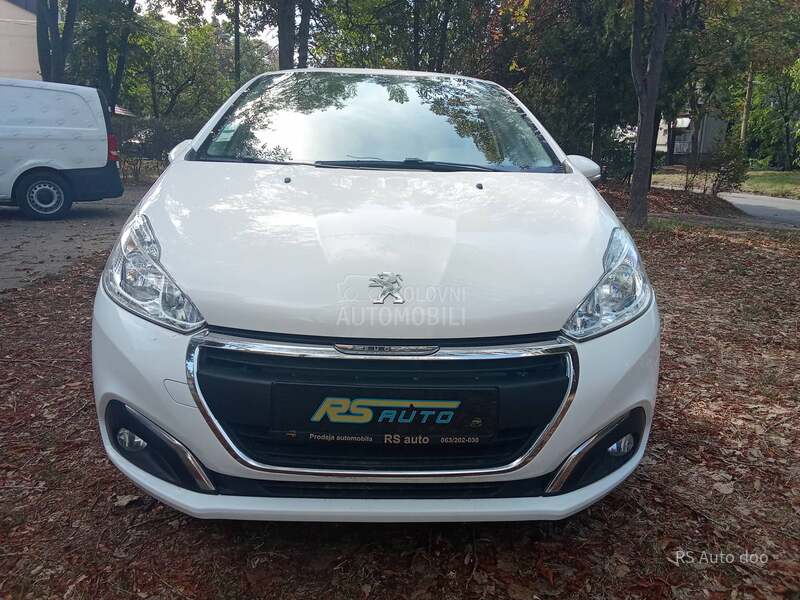 Peugeot 208 1.6HDI75CVBVM5