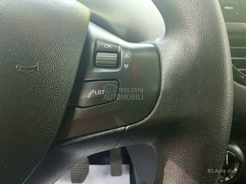 Peugeot 208 1.6HDI75CVBVM5