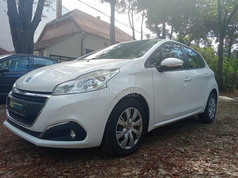 Peugeot 208 1.6HDI75CVBVM5