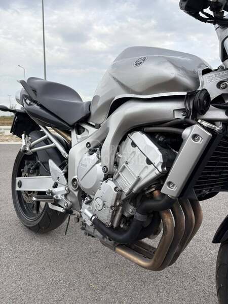 Yamaha FZ6