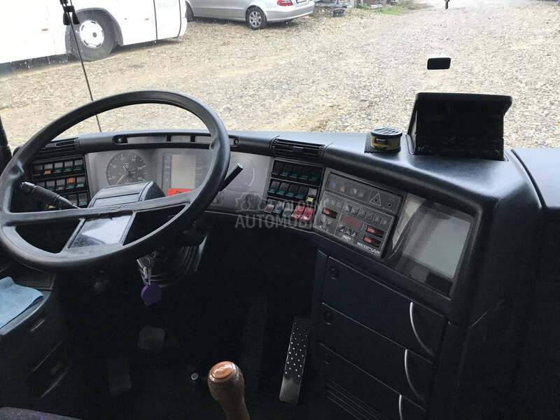 Neoplan Deker