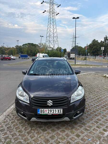 Suzuki SX4 S-Cross SX4