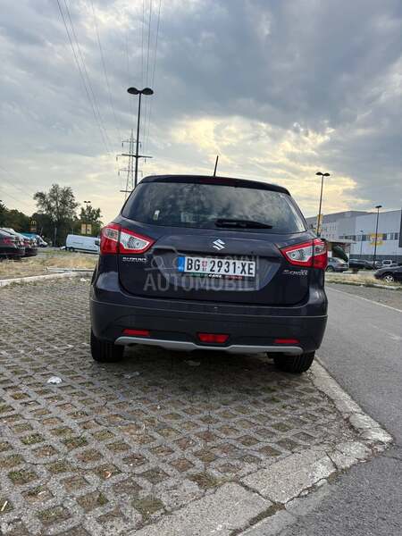 Suzuki SX4 S-Cross SX4