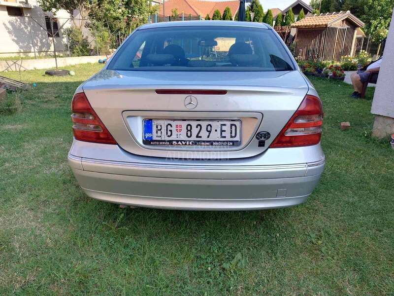 Mercedes Benz C 200 W203