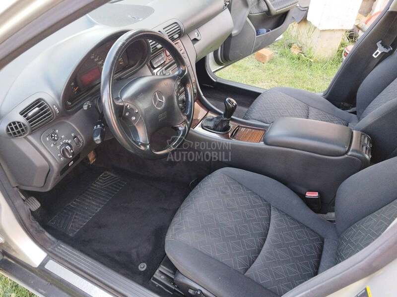 Mercedes Benz C 200 W203