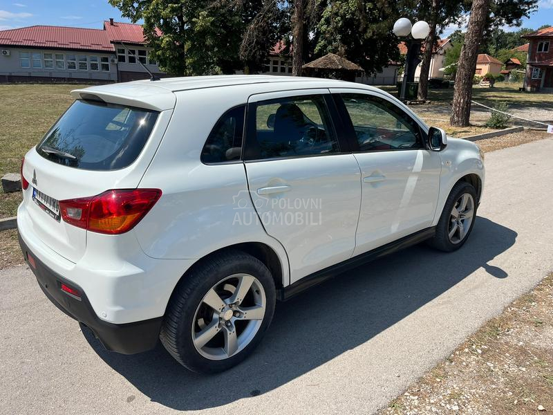 Mitsubishi ASX 