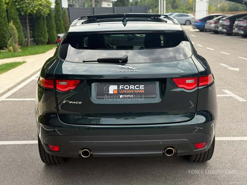 Jaguar F pace R-Sport
