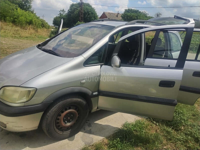 Opel Zafira 2.0
