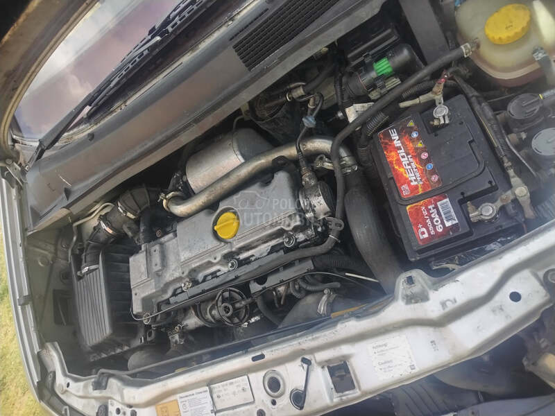 Opel Zafira 2.0