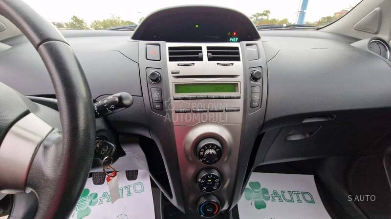 Toyota Yaris KREDlTl
