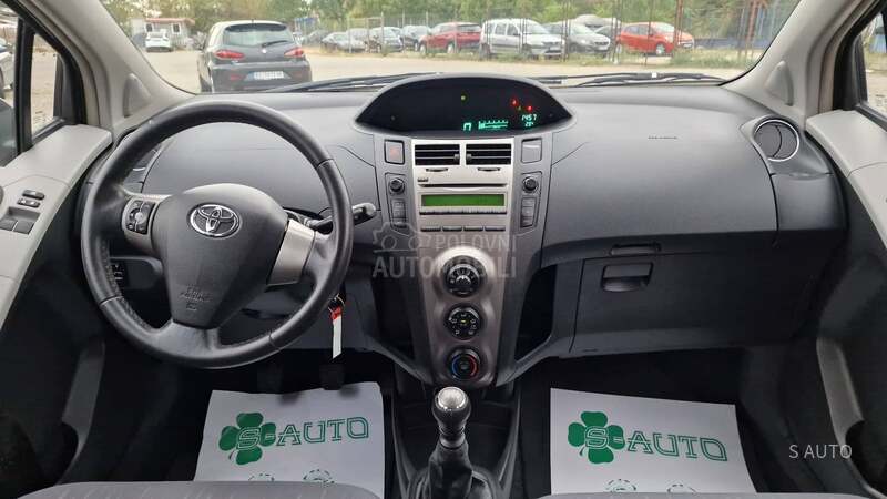 Toyota Yaris KREDlTl